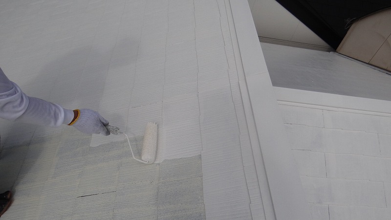 カラーベスト屋根の遮熱塗料・フッ素樹脂塗料。