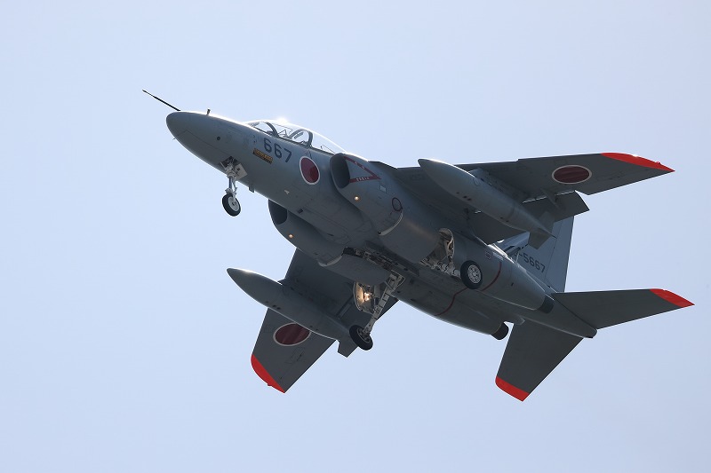 ヒコーキ撮るなら筋トレね。