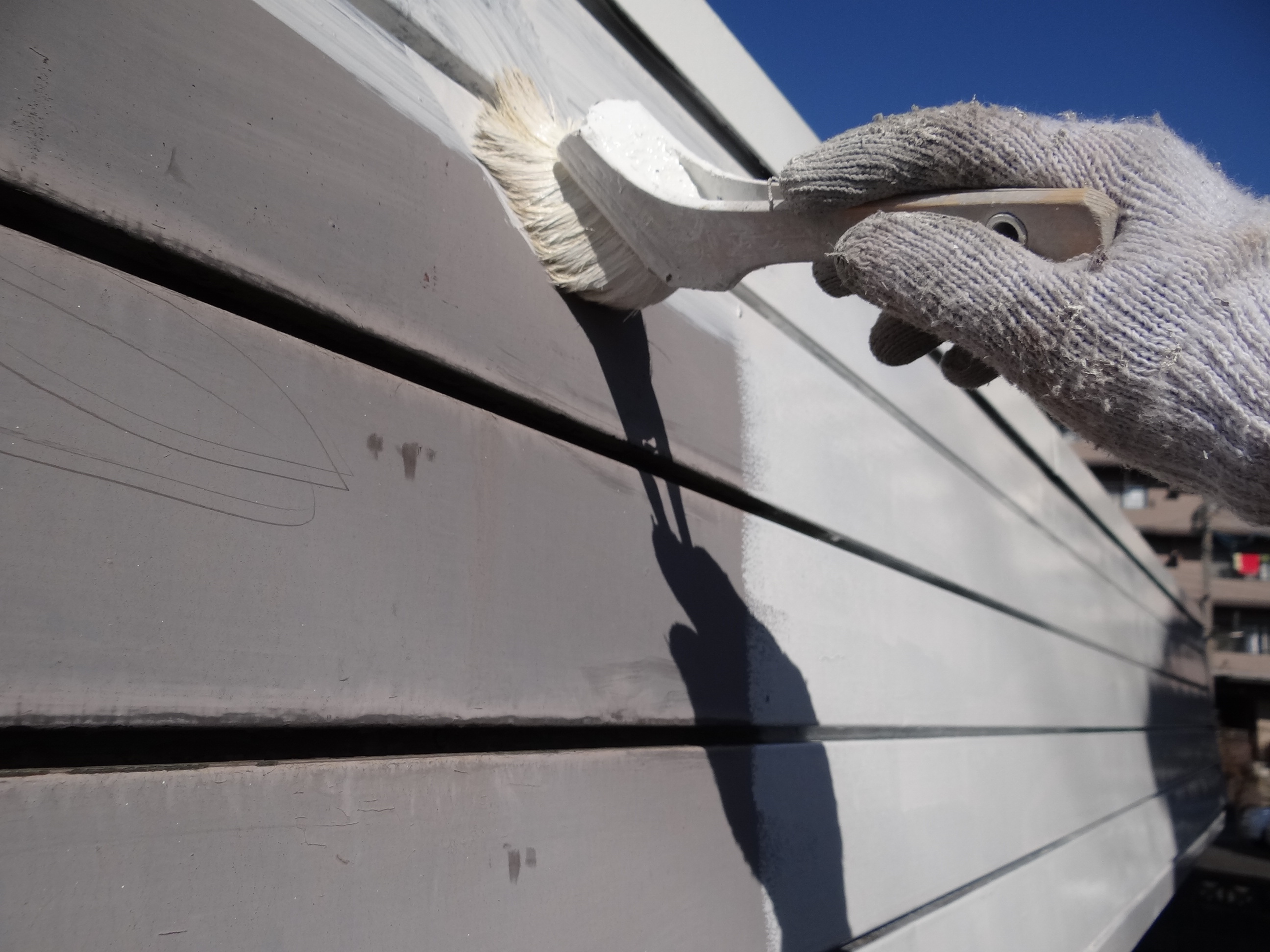 外壁トタン塗装。