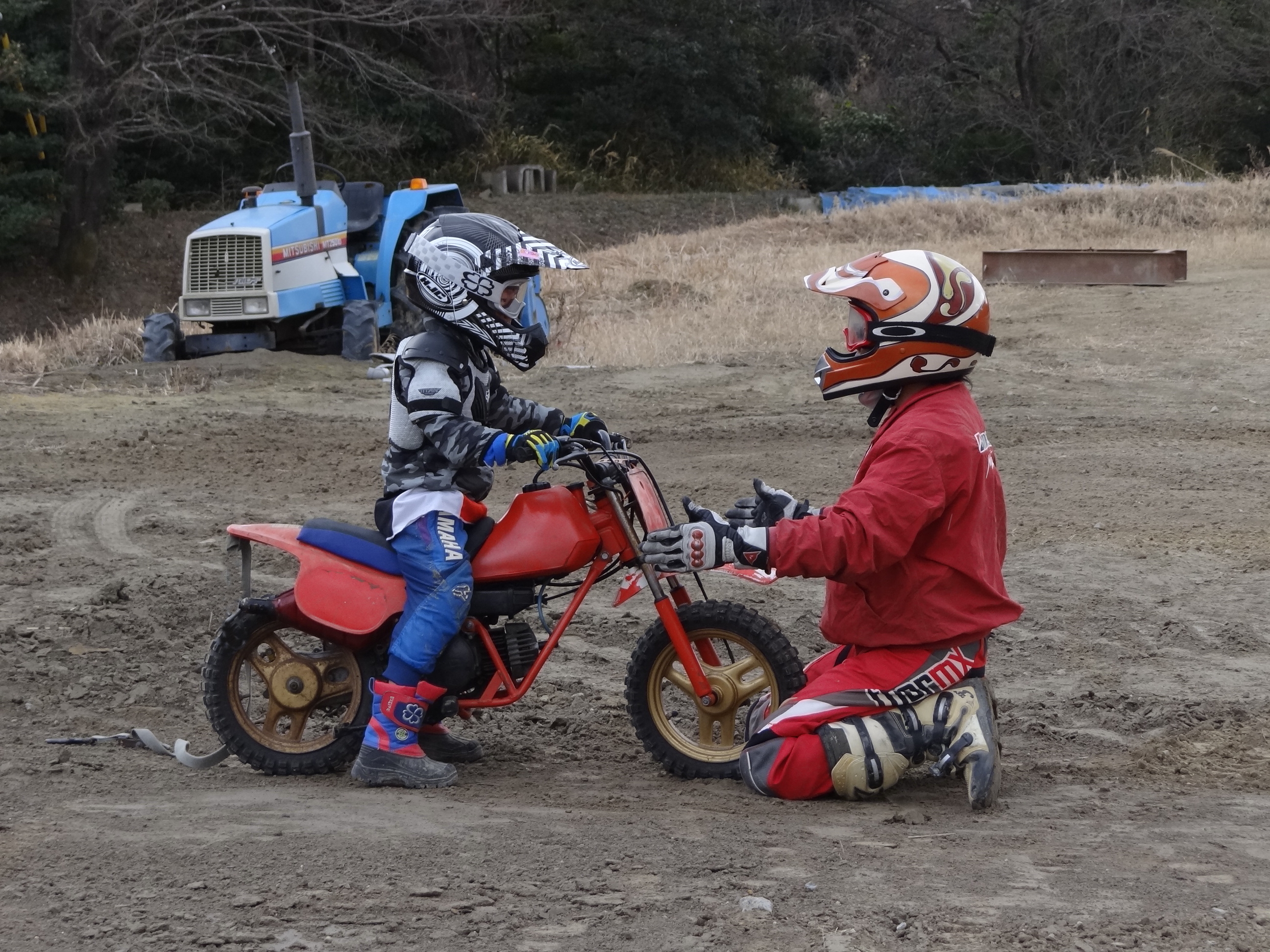 よちよち走行。