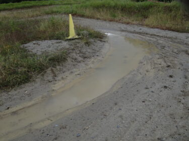 走行は雨で撤収。